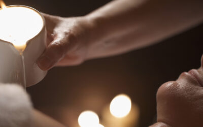 Candele da Massaggio: Benefici e Proprietà di un Relax Senza Pari